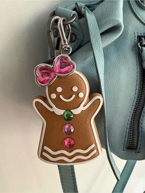 Bath and Body Works Gingerbread Cookie Girl Holiday Pocketbac  - New